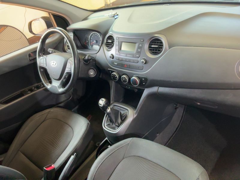 Hyundai i10 1.2 YES! — zdjęcie 12