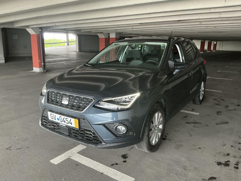 Seat Arona 1.0 TSI Style 2021 – снимка 1