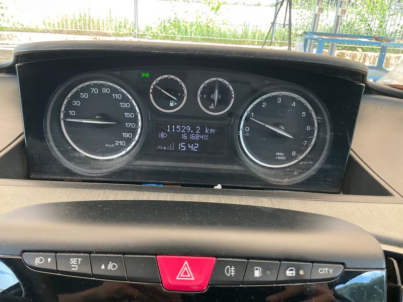 Lancia Ypsilon 1.2 GPL Silver — zdjęcie 13