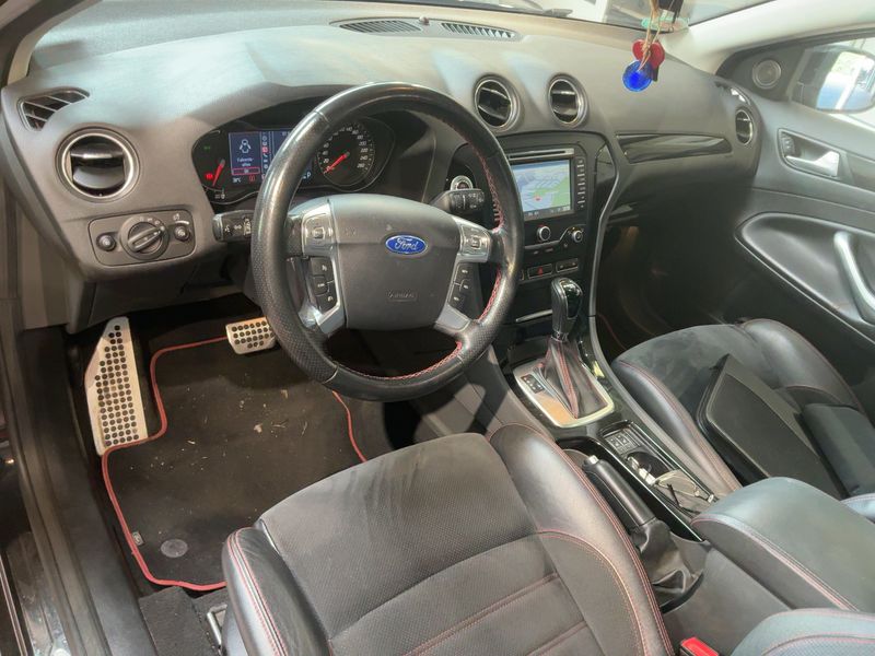 Ford Mondeo 2.0 TDCi Titanium — zdjęcie 12