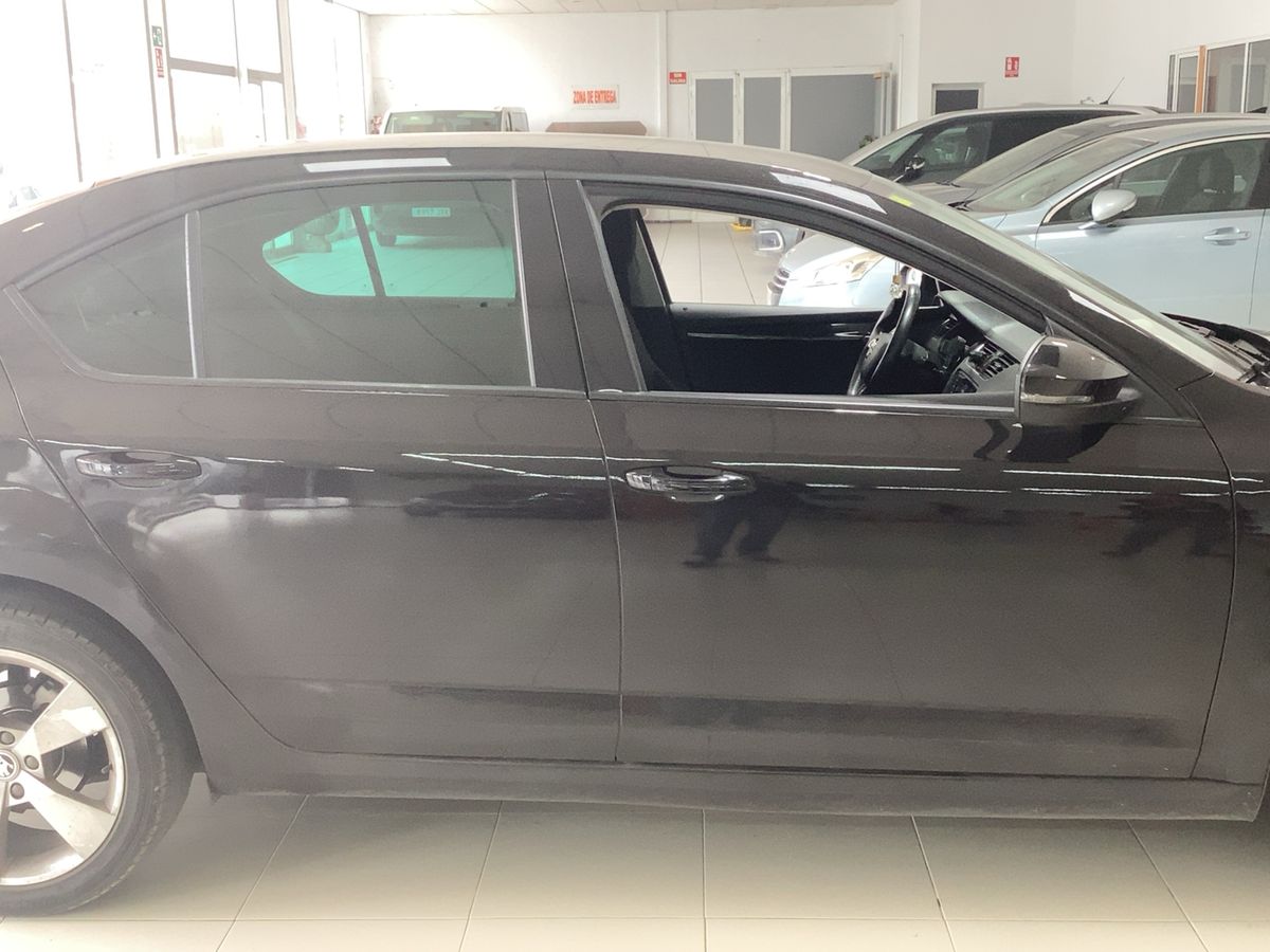 Skoda Octavia 2018 — photo 11
