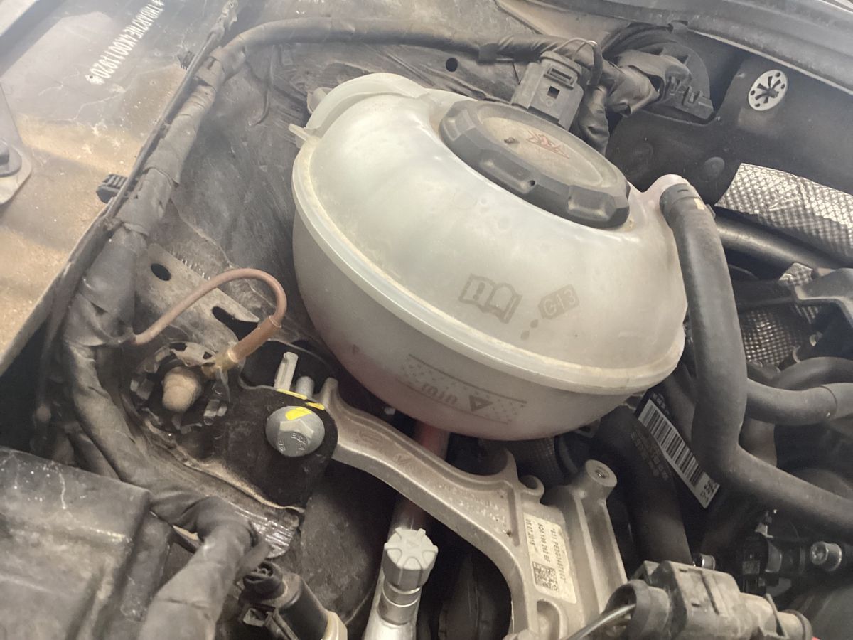 Skoda Octavia 2018 — photo 24