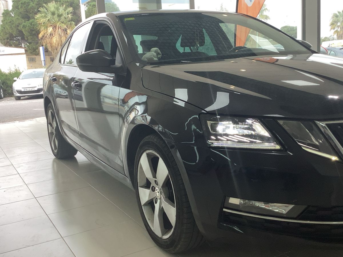 Skoda Octavia 2018 — photo 13