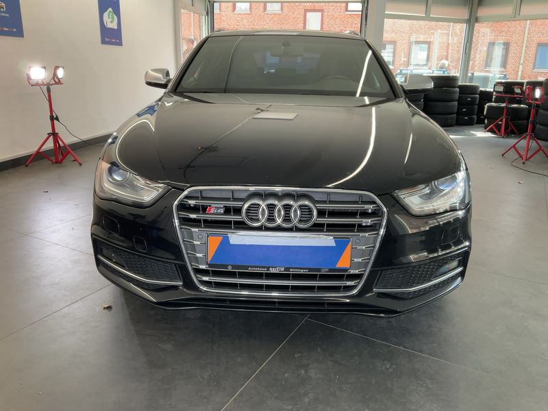 Audi S4 3.0 V6 TFSI quattro — zdjęcie 9