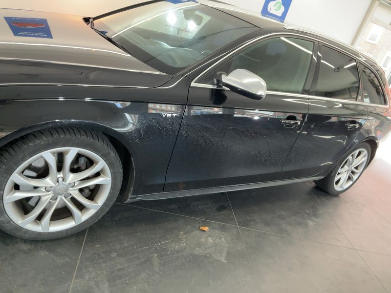 Audi S4 3.0 V6 TFSI quattro — zdjęcie 2