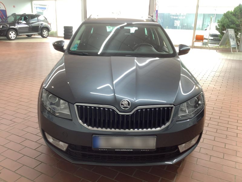 Skoda Octavia 1.6 TDI Edition — zdjęcie 9