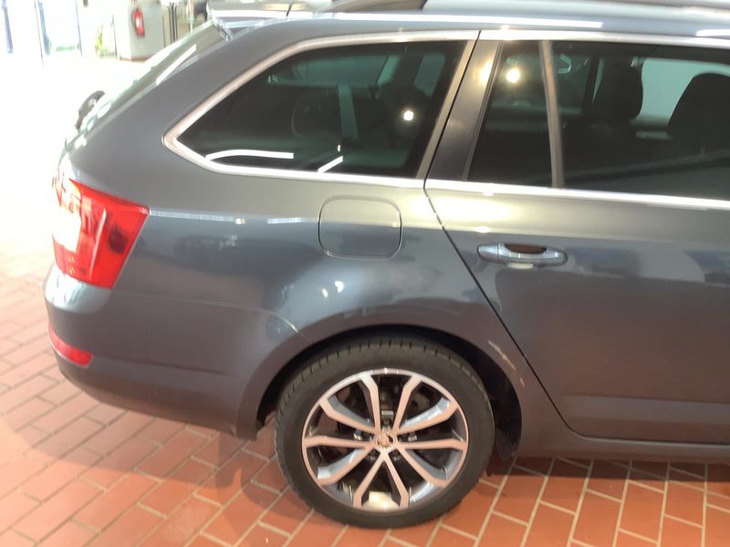 Skoda Octavia 1.6 TDI Edition — zdjęcie 6