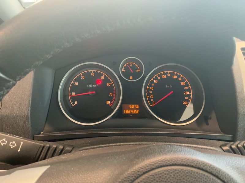 Opel Zafira 1.8 Family — zdjęcie 13