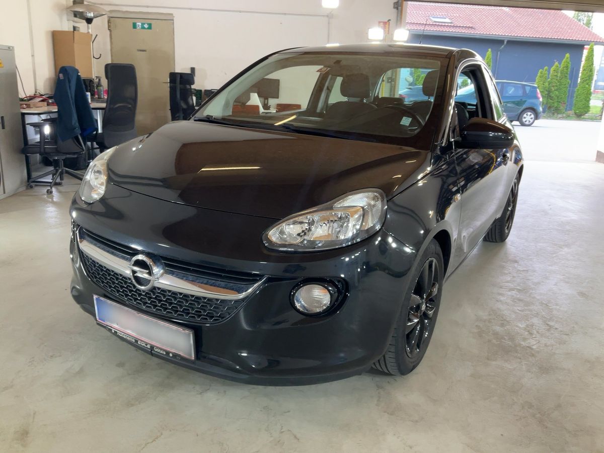 Opel Adam 2015 — photo 1
