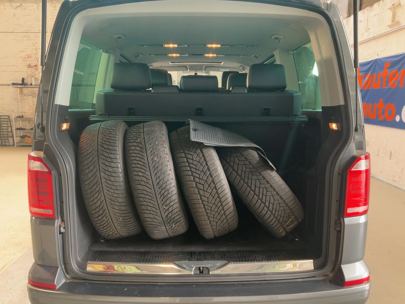 Volkswagen T6 Multivan 2.0 TDI Generation Six — zdjęcie 10