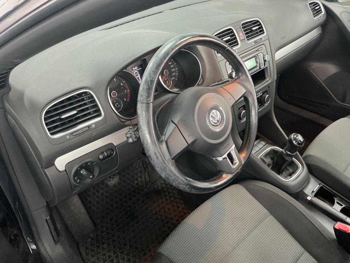 Volkswagen Golf 2011 — photo 42