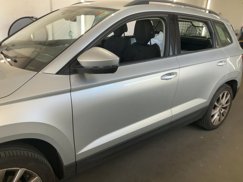 Skoda Karoq 1.0 TSI Ambition — zdjęcie 4