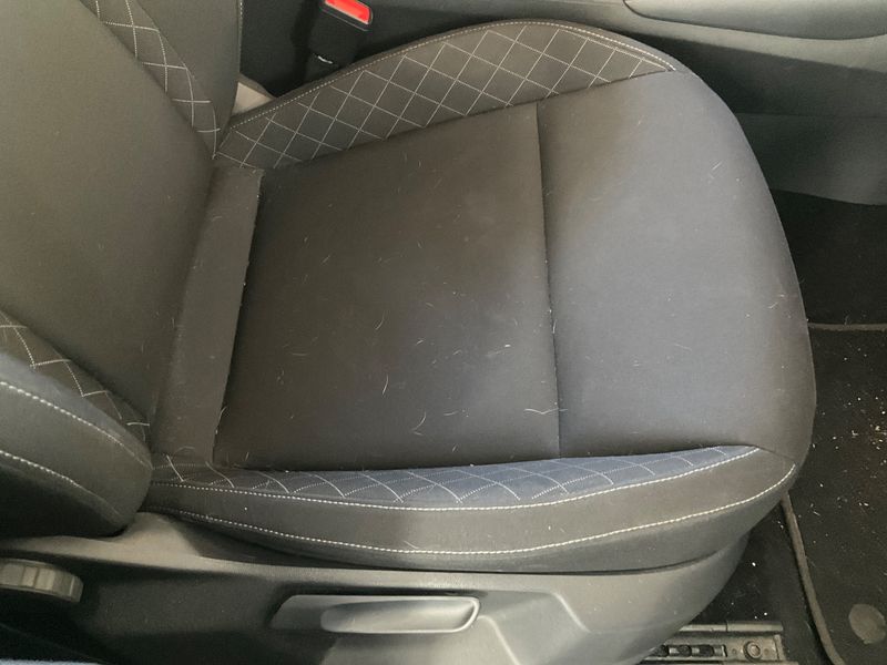 Skoda Karoq 1.0 TSI Ambition 2019 – снимка 31