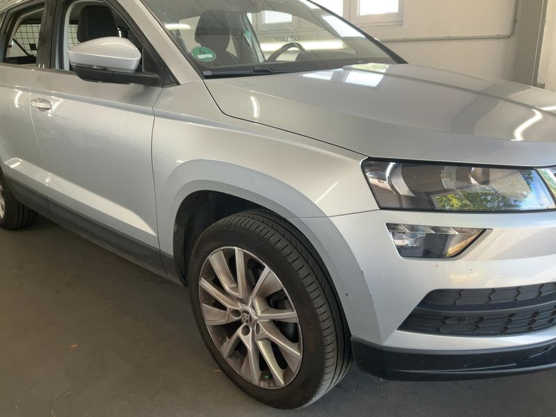 Skoda Karoq 1.0 TSI Ambition — zdjęcie 8