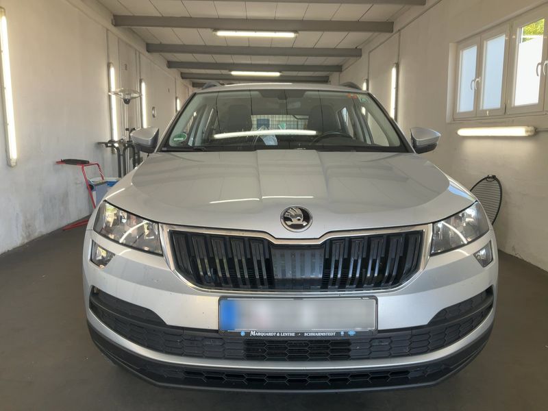 Skoda Karoq 1.0 TSI Ambition — zdjęcie 9