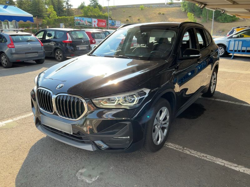 BMW X1 xDrive 25e — zdjęcie 1