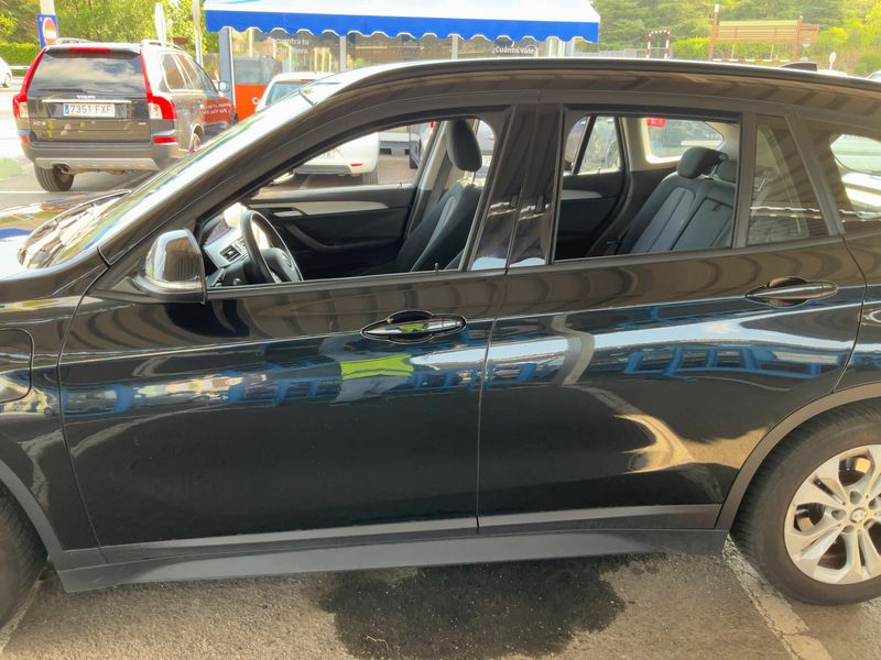 BMW X1 xDrive 25e — zdjęcie 4