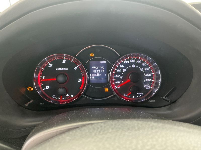 Subaru Forester 2.0 Diesel Edition — zdjęcie 13