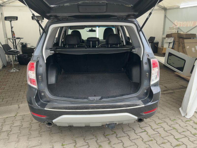 Subaru Forester 2.0 Diesel Edition — zdjęcie 10