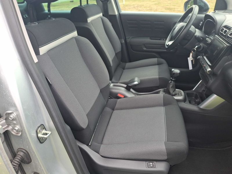 Citroen C3 Aircross 1.2 PureTech Shine — zdjęcie 10
