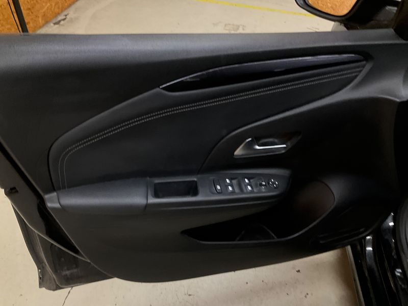 Opel Corsa 1.2 Elegance 2019 – снимка 33