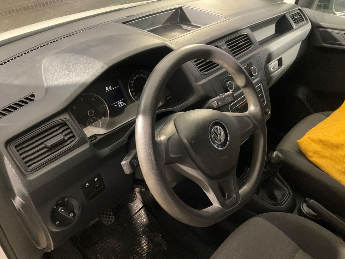 Volkswagen Caddy 2020 — photo 28