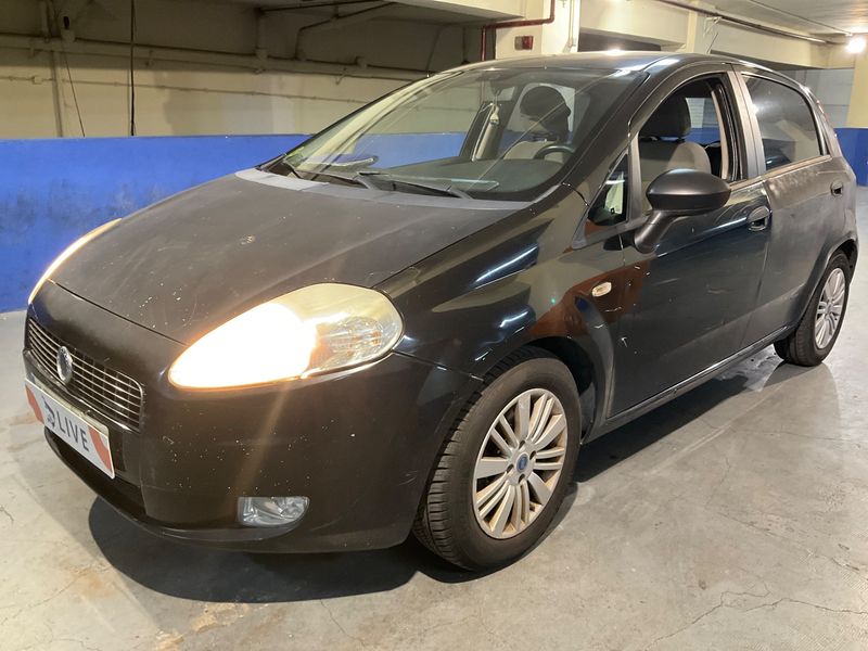 Fiat Grande Punto 1.3 JTD Multijet Emotion — zdjęcie 1