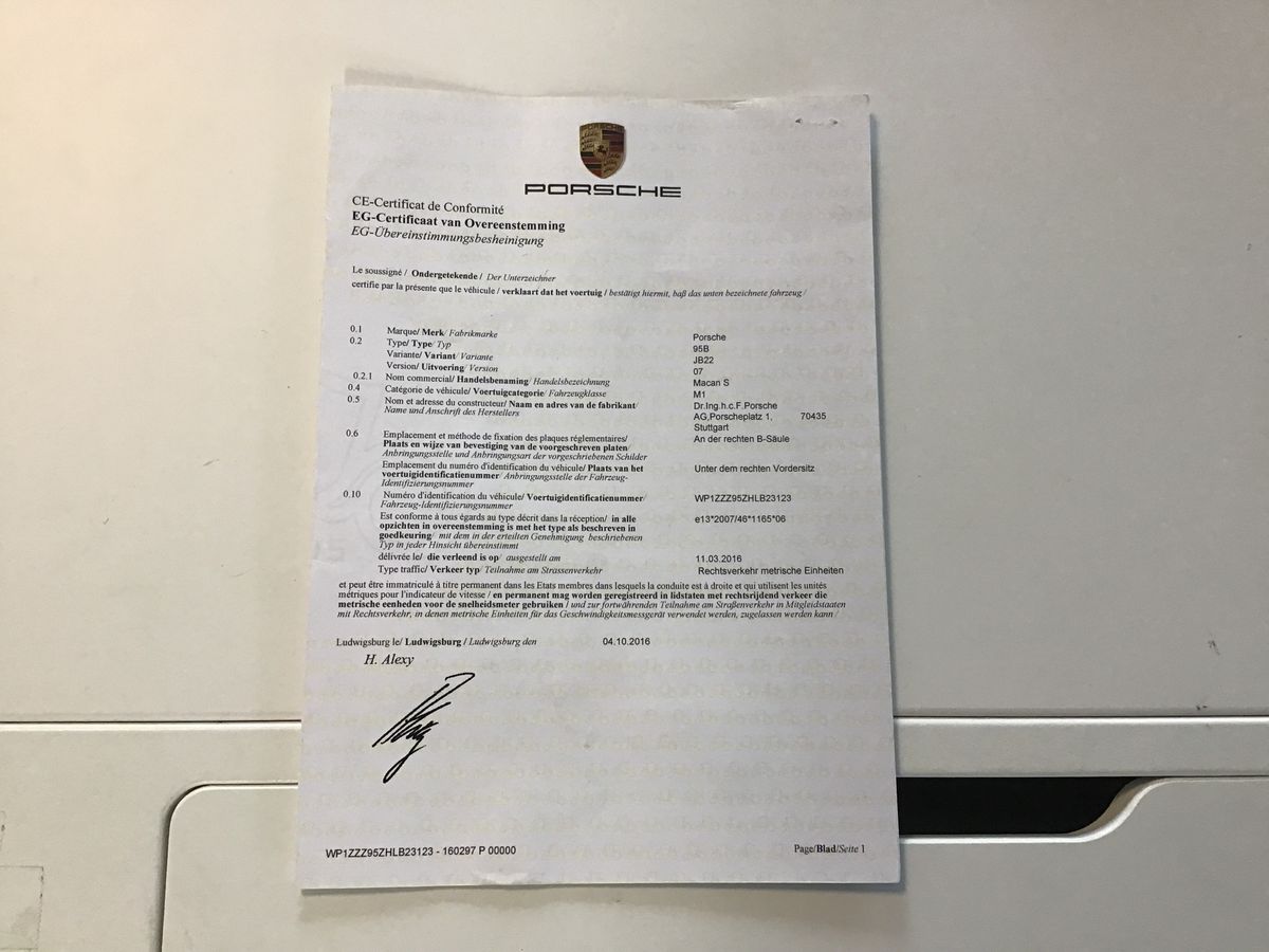 Porsche Macan S