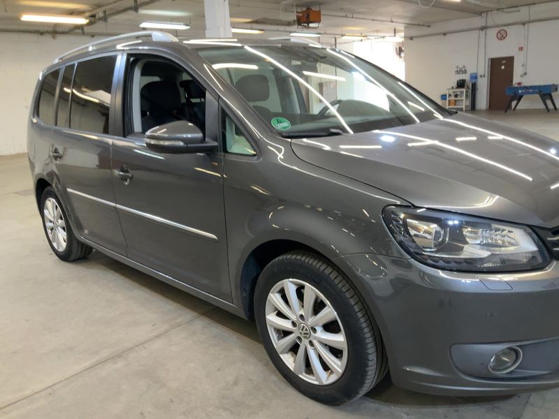 Volkswagen Touran 2.0 TDI Highline 2013 – снимка 12