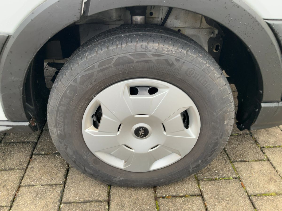 Ford Transit 2025 — photo 12