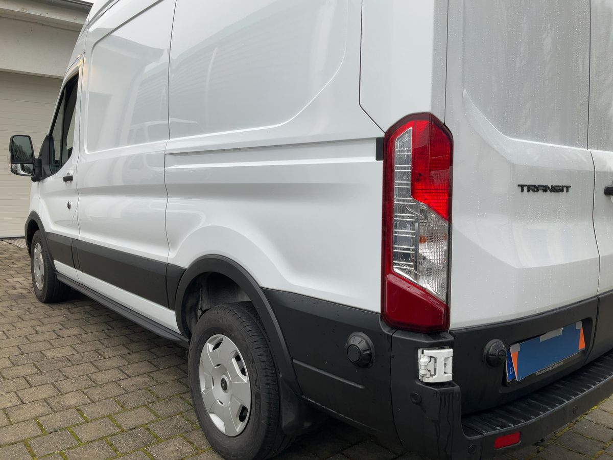 Ford Transit 2025 — photo 7