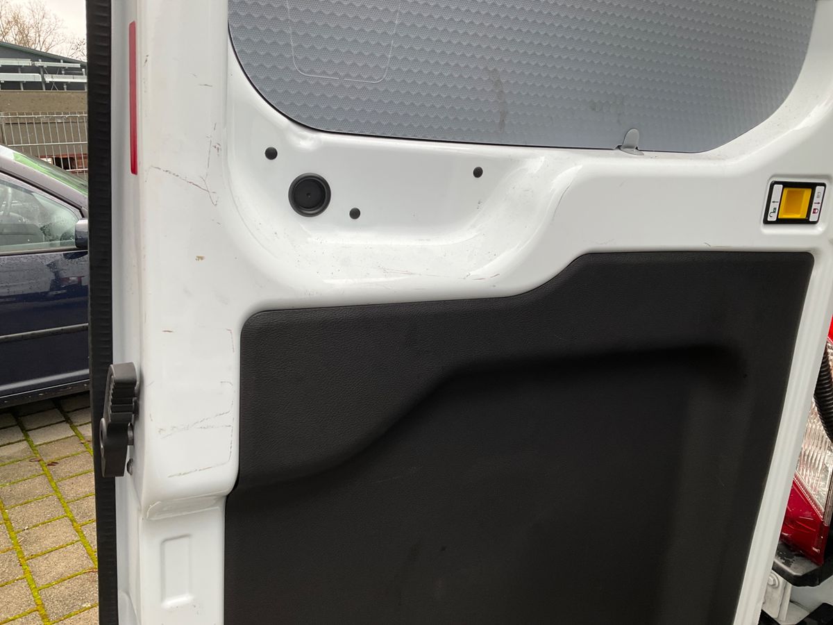Ford Transit 2025 — photo 23