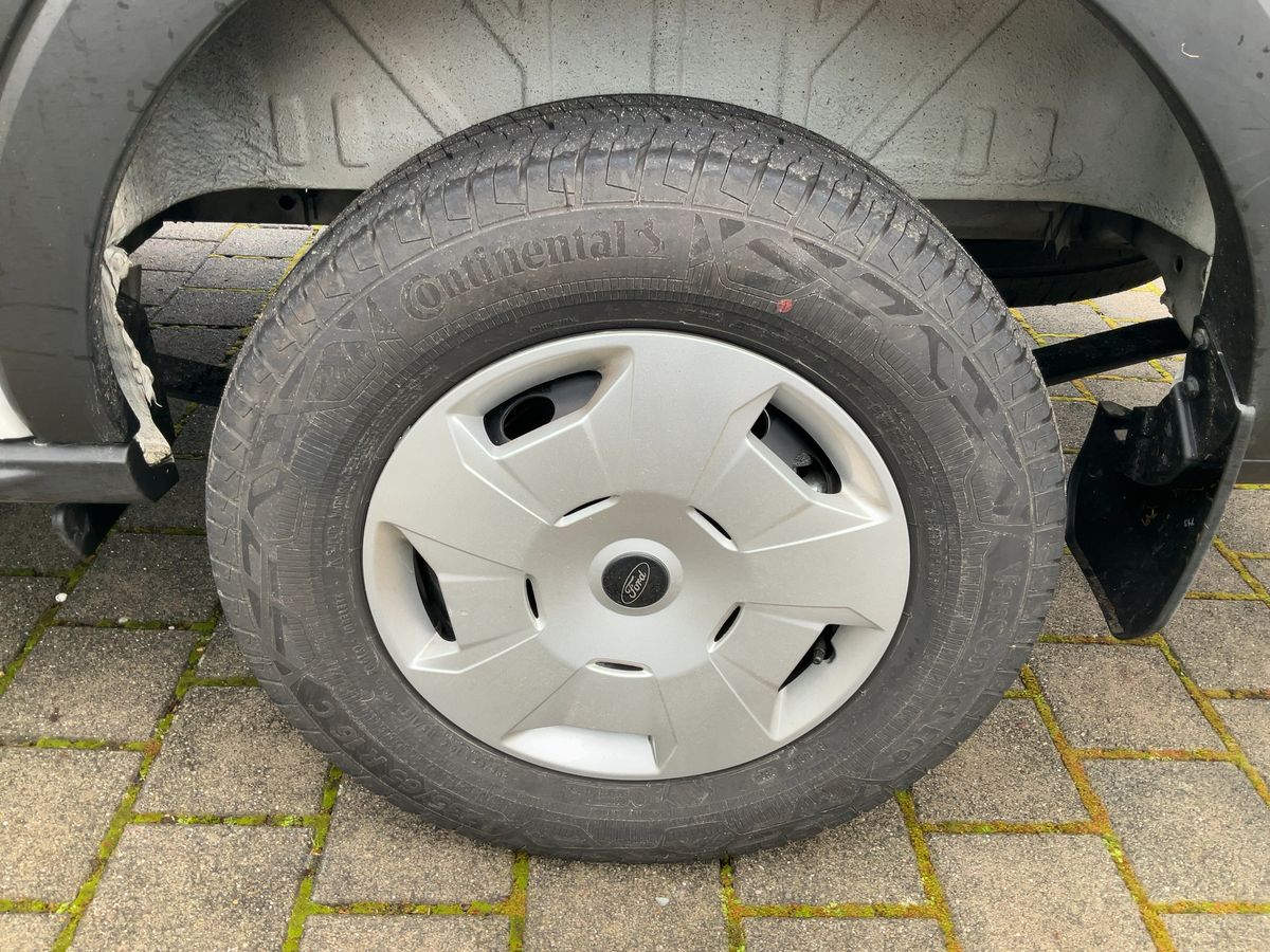 Ford Transit 2025 — photo 6