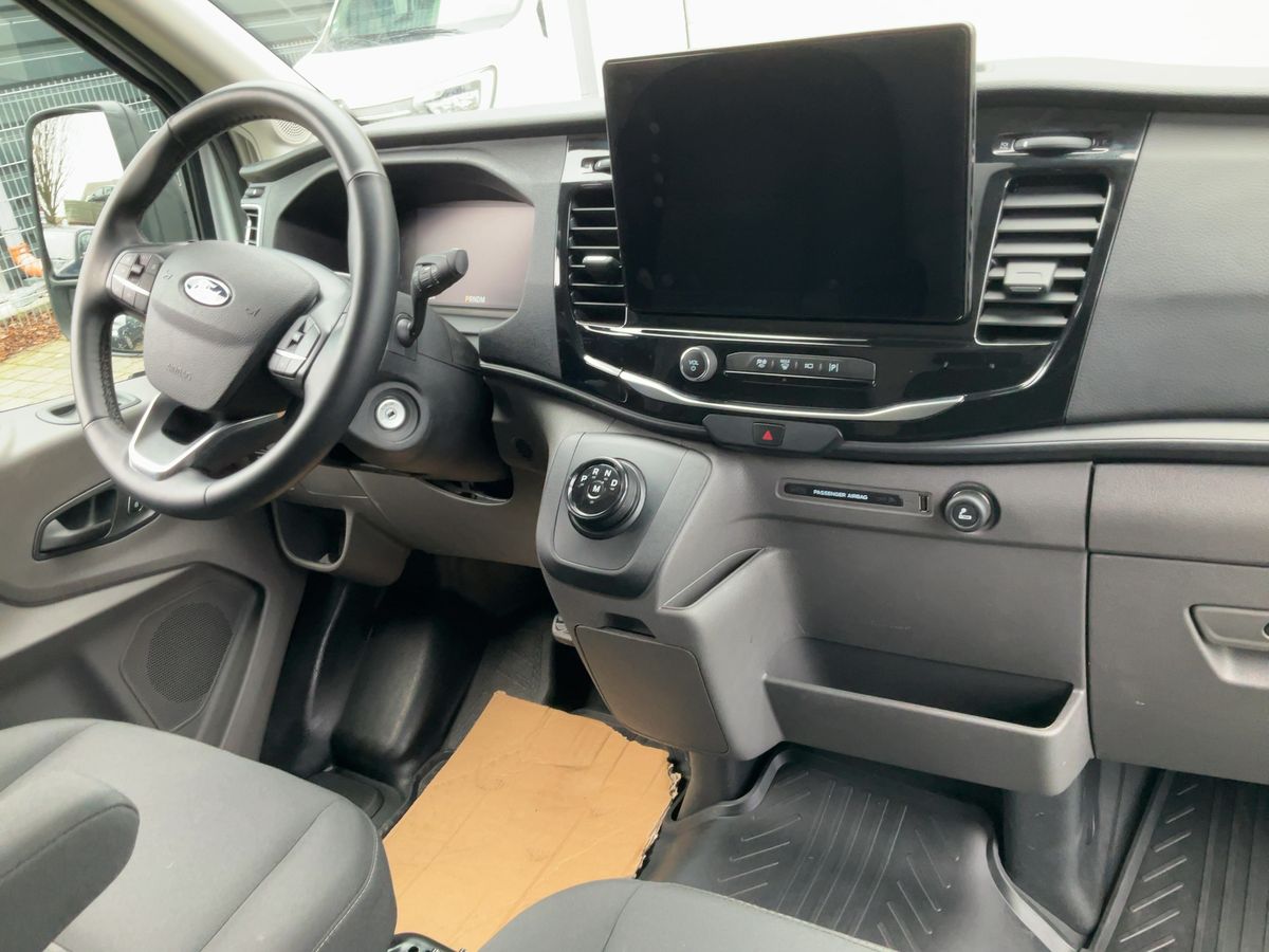 Ford Transit 2025 — photo 18