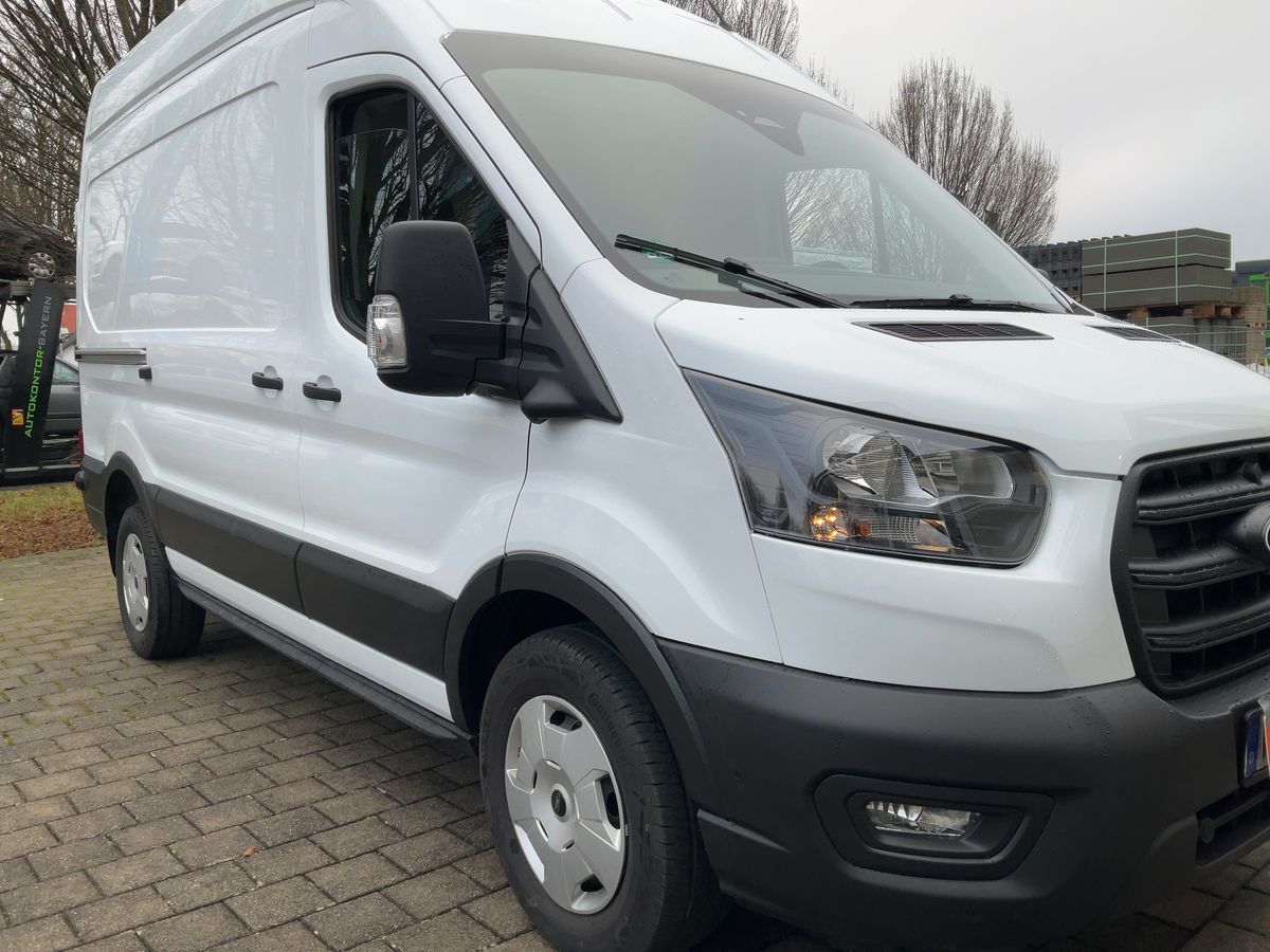 Ford Transit 2025 — photo 13