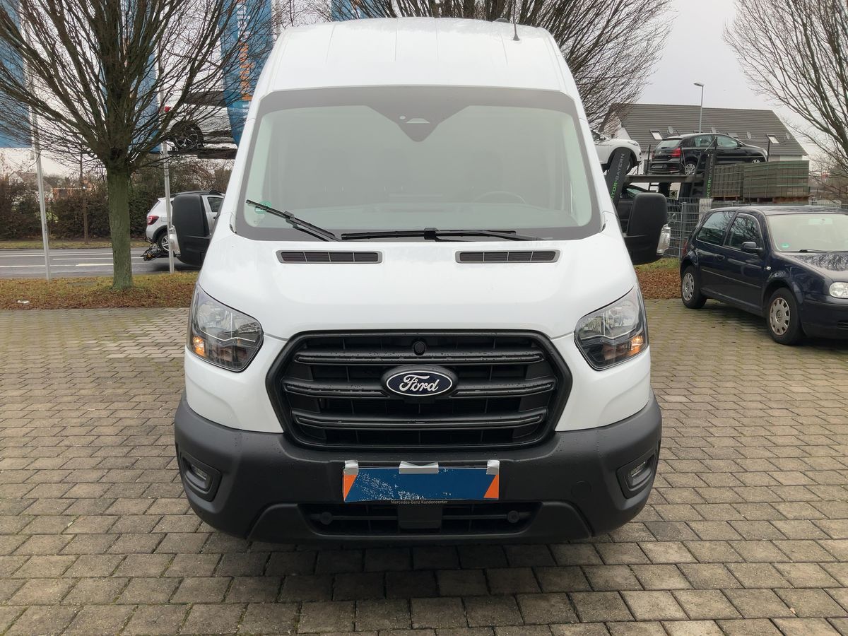 Ford Transit 2025 — photo 15