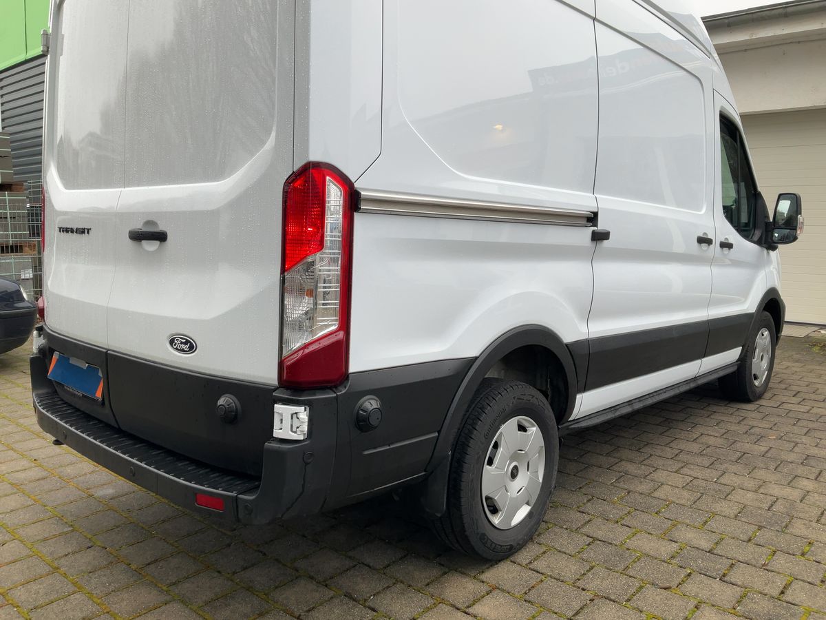 Ford Transit 2025 — photo 9
