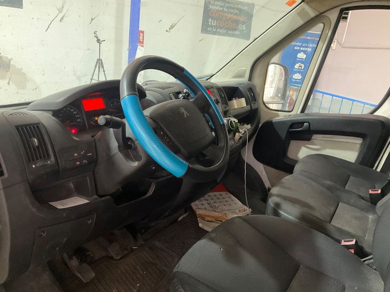 Peugeot Boxer 2.2 HDi — zdjęcie 12