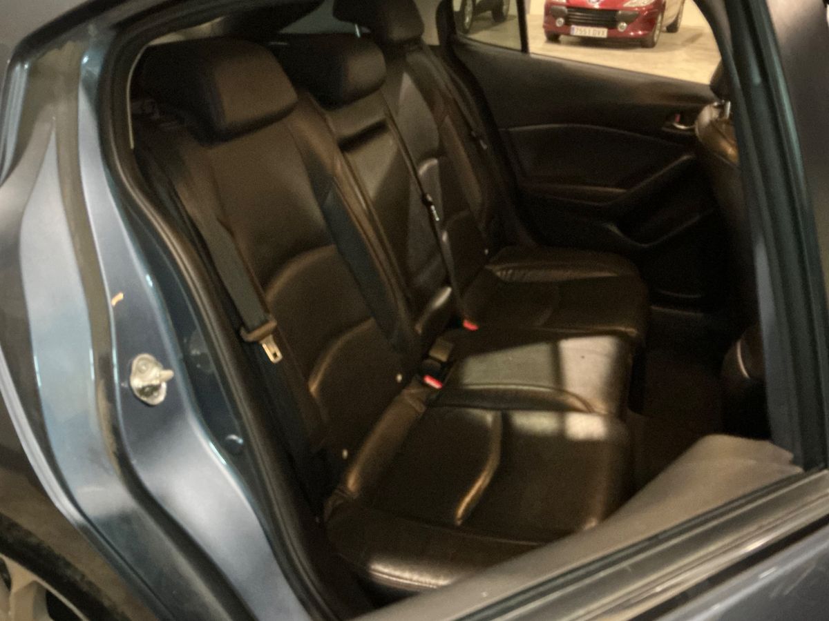 Mazda 3 2015 — photo 37