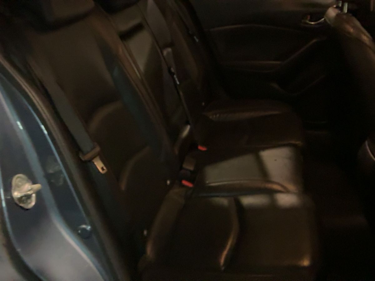 Mazda 3 2015 — photo 20