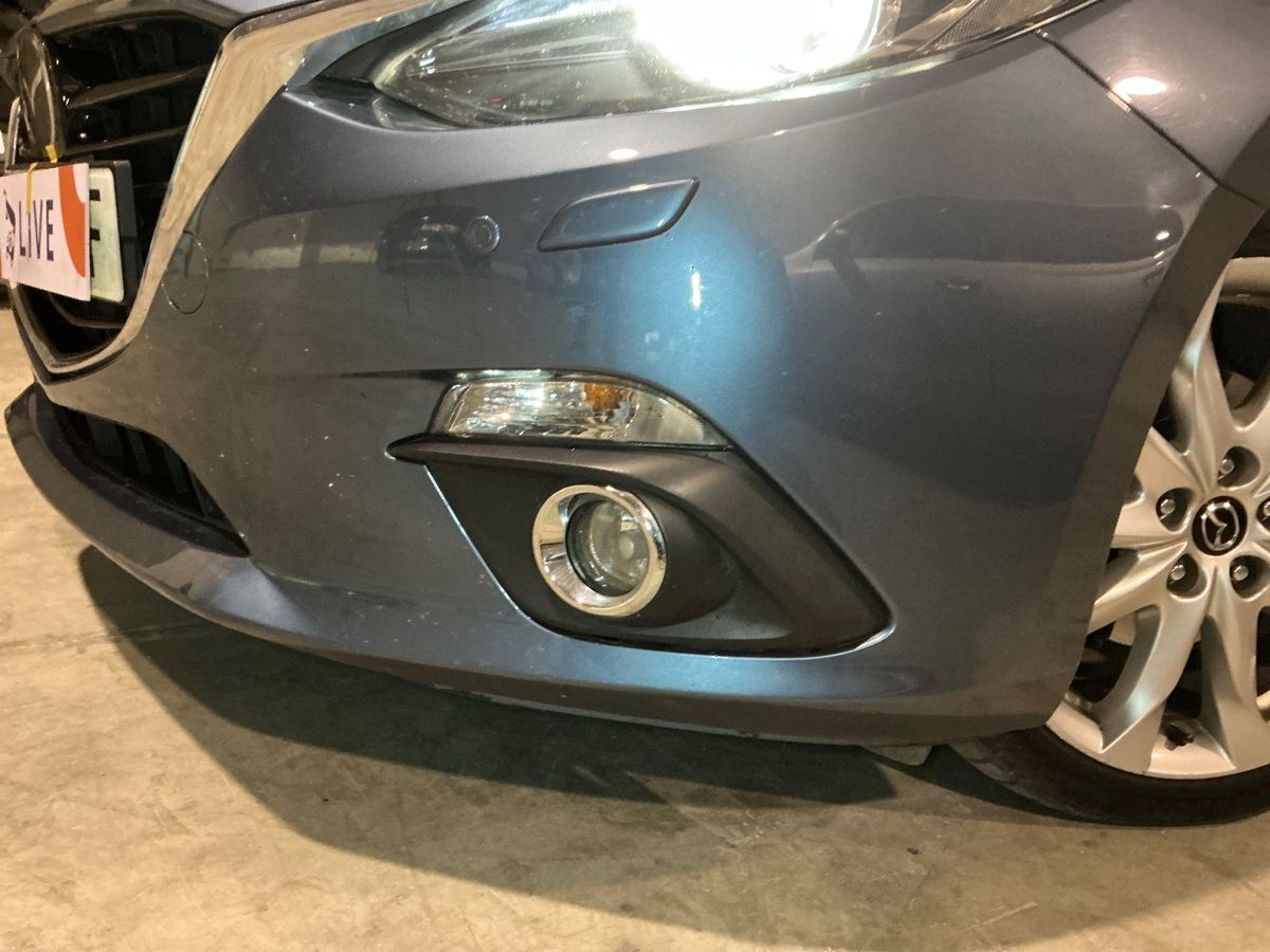 Mazda 3 2015 — photo 3