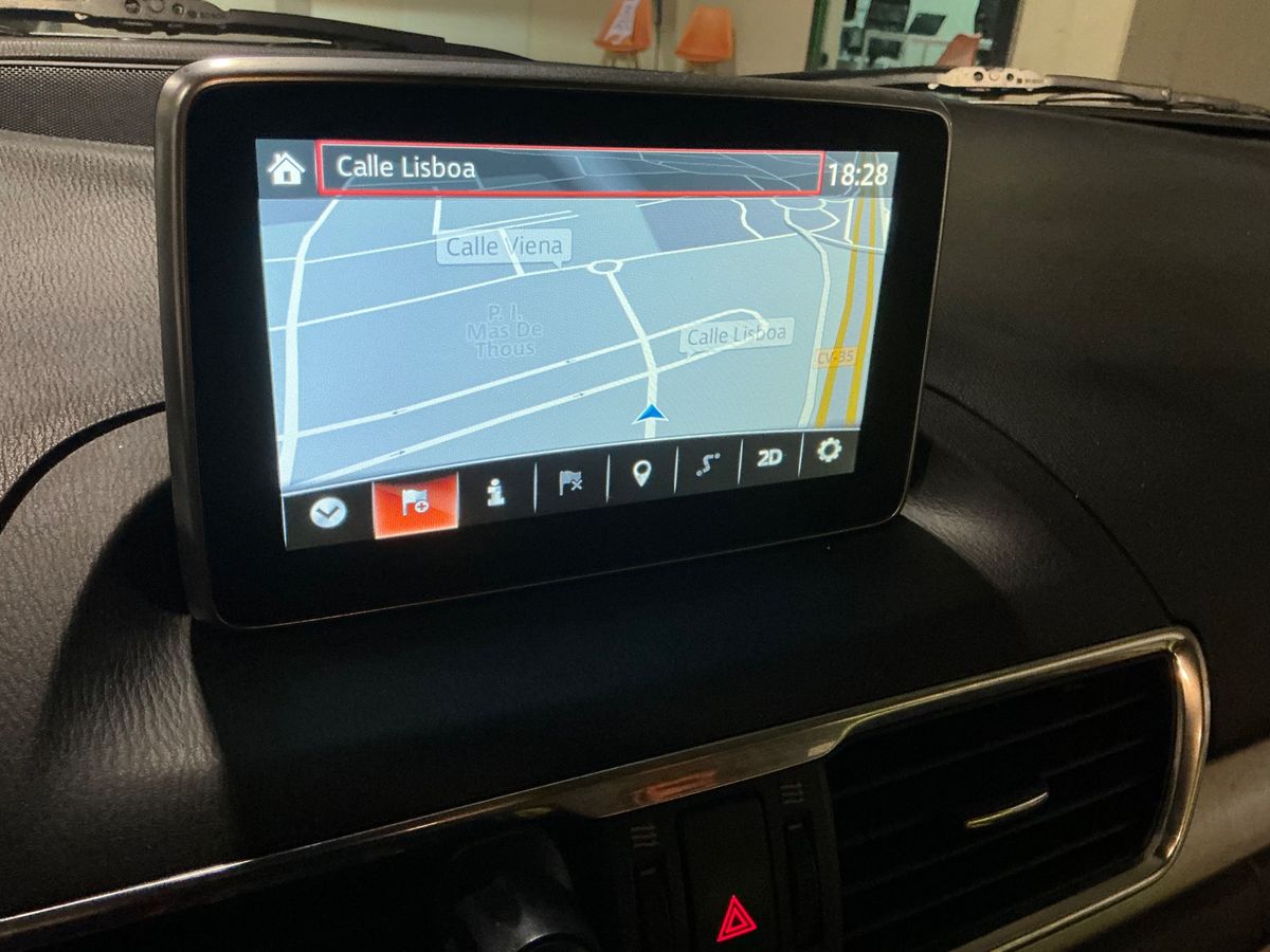 Mazda 3 2015 — photo 30