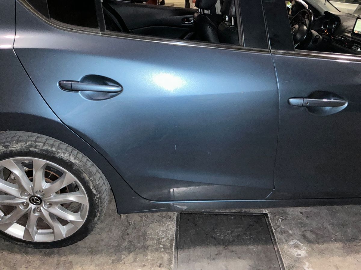 Mazda 3 2015 — photo 35