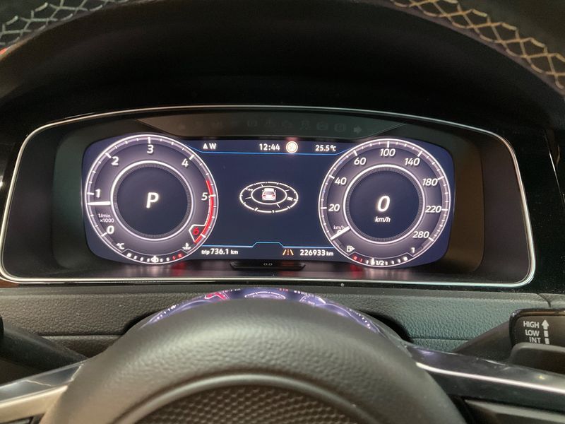 Volkswagen Golf VII 2.0 TDI GTD BlueMotion Tech — zdjęcie 13