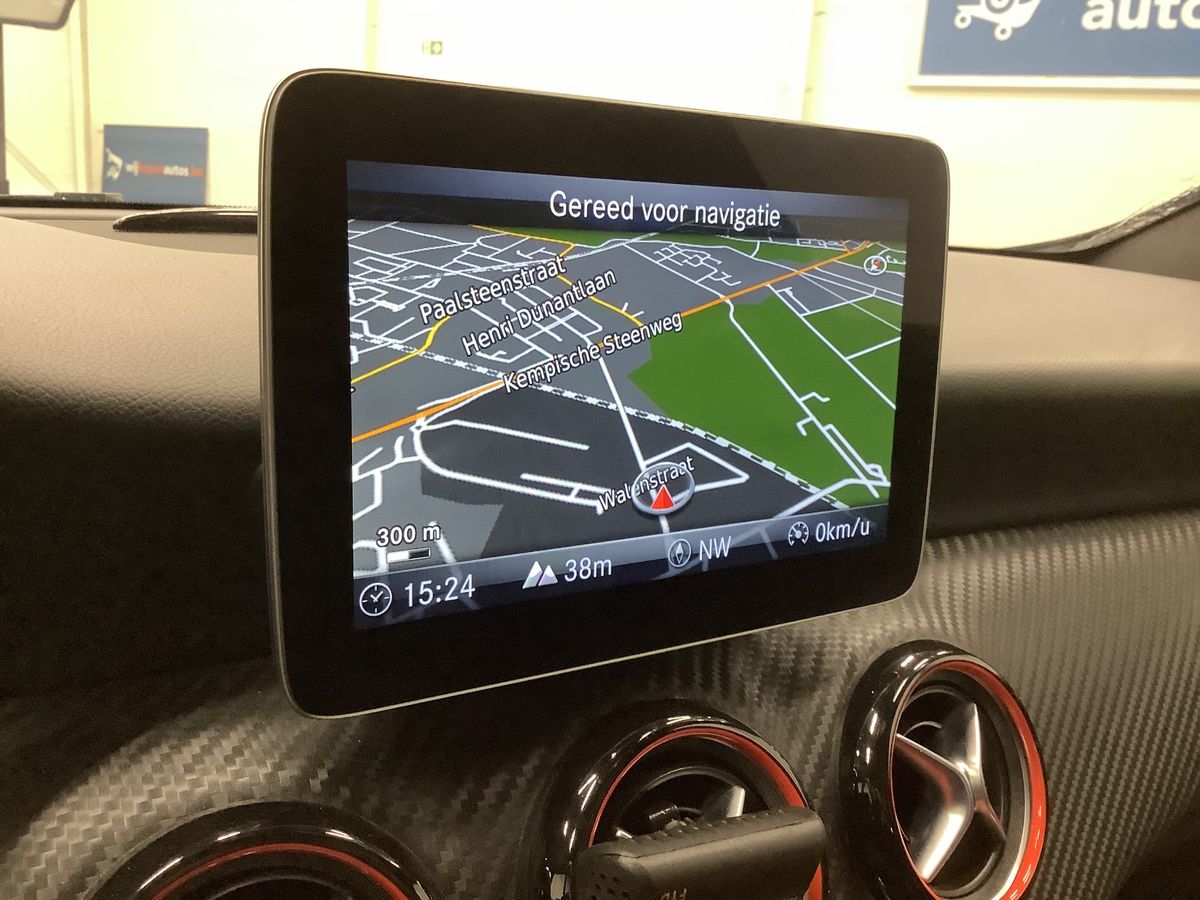Mercedes-Benz A-Klasse 2018 — photo 26