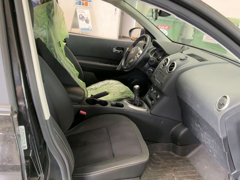 Nissan Qashqai 1.5 Turbodiesel I-Way 2013 – снимка 16
