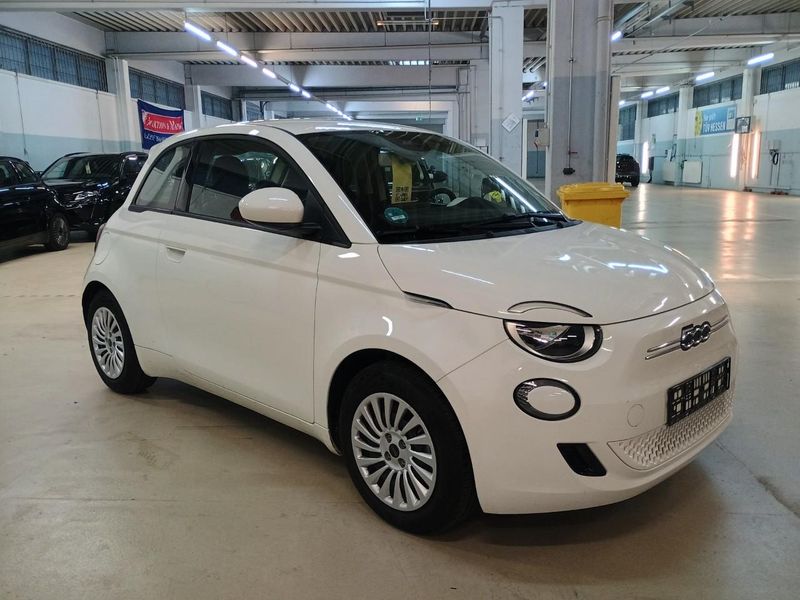 Fiat 500e electric drive 70 kW — zdjęcie 4
