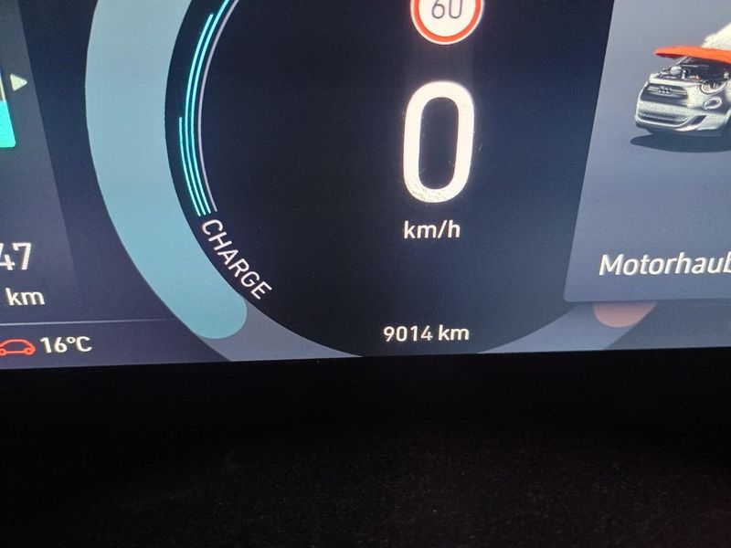 Fiat 500e electric drive 70 kW — zdjęcie 6