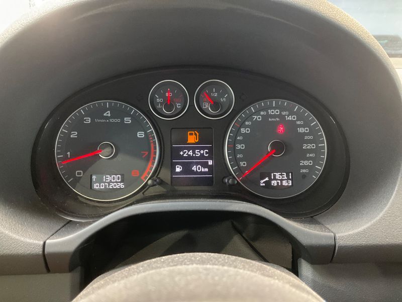 Audi A3 1.4 TFSI Ambition — zdjęcie 4