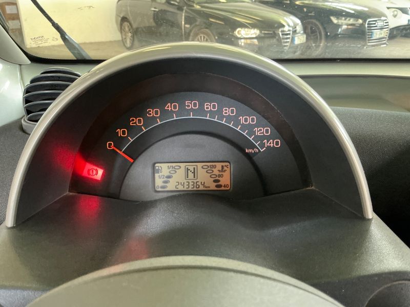 Smart fortwo 0.8 CDI Passion — zdjęcie 4